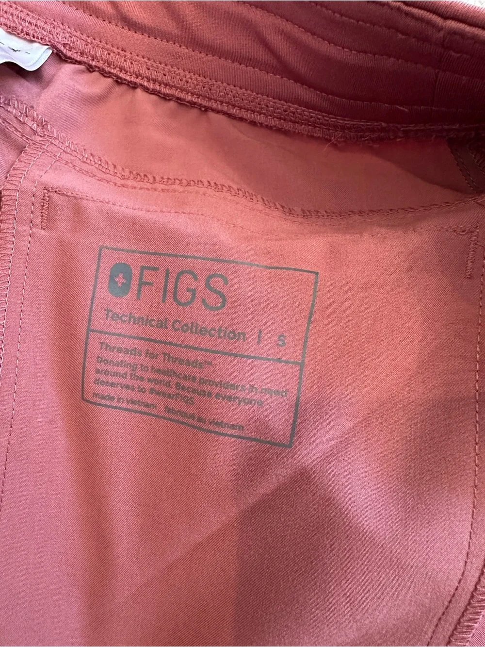 Men’s figs scrubs- Size small